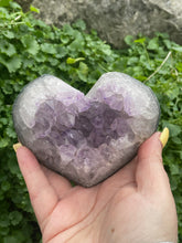 Load image into Gallery viewer, Amethyst Heart
