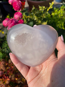 Druzy Agate Heart Carving