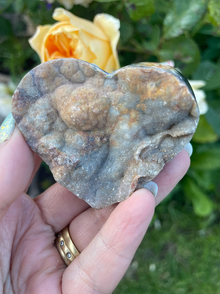 Agate and Chalcedony Heart Carving Heart