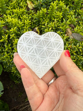 Load image into Gallery viewer, Etched Flower of Life Selenite Heart Carving
