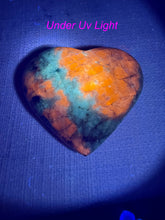 Load image into Gallery viewer, UV Reactive Rare Hackmanite Heart Carving
