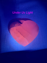 Load image into Gallery viewer, Uv Reactive Mangano Calcite Heart
