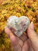 Load image into Gallery viewer, Moonstone and Sunstone Heart Carving
