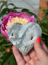 Load image into Gallery viewer, Druzy Moss Agate Heart Carving
