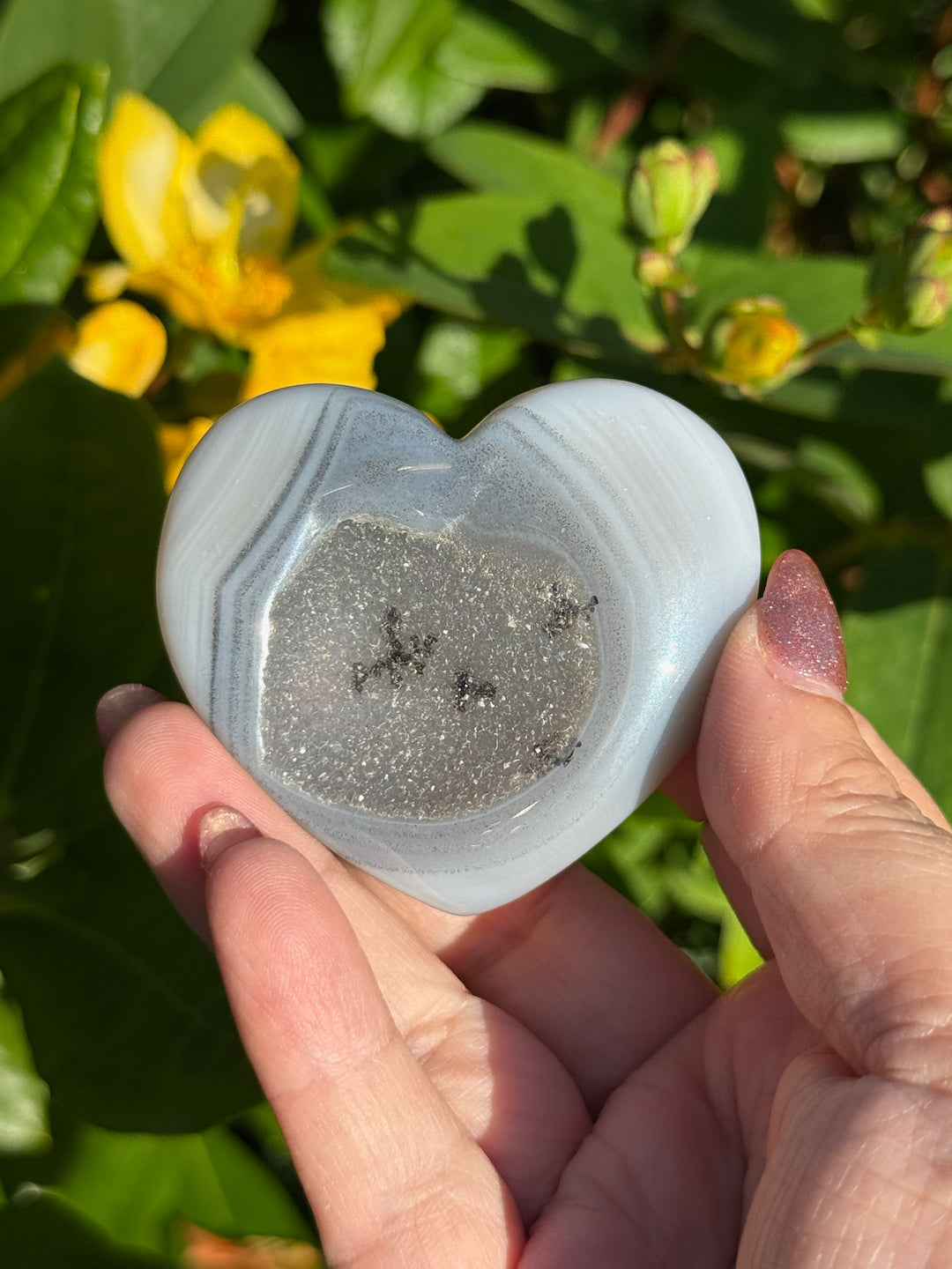 Druzy Agate Heart Carving