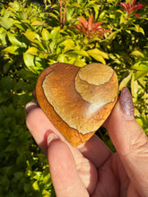 Load image into Gallery viewer, Picture Jasper Heart Carving
