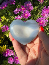 Load image into Gallery viewer, Druzy Agate Heart Carving
