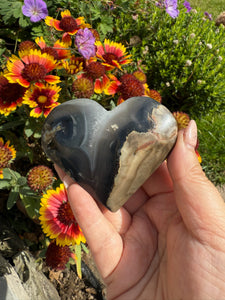 UV Reactive Volcano Agate Heart Carving