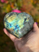 Load image into Gallery viewer, Large Blue Flash Labradorite Heart with Stand Carving
