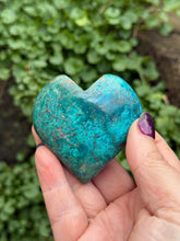 Load image into Gallery viewer, Chrysocolla Heart Carving

