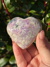 Load image into Gallery viewer, Rare UV Reactive Tenebrescent Hackmanite Heart
