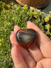 Load image into Gallery viewer, Pocket Carnelian Heart Carving
