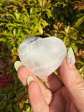 Load image into Gallery viewer, Uv Reactive Smoky Mangano Calcite Heart Carving
