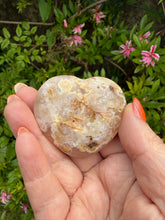 Load image into Gallery viewer, Flower Agate Heart Carving
