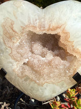 Load image into Gallery viewer, Large Quality Druzy Agate Heart with Dendrites and a Stand
