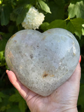 Load image into Gallery viewer, Large Quality Druzy Agate Heart with Dendrites and a Stand

