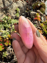 Load image into Gallery viewer, Uv Reactive Pink Aragonite Moon Carving
