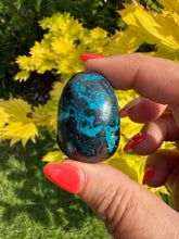 Load image into Gallery viewer, Rare New Find Chrysocolla with Azurite Palmstone from Peru

