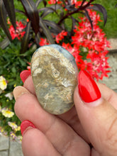 Load image into Gallery viewer, Blue Opal Tumblestone with Dendrites from Peru
