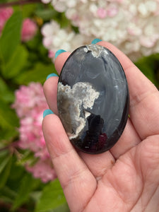 UV Reactive Volcano Agate Palmstone