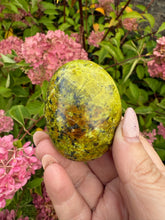 Load image into Gallery viewer, Green Opal Palmstone
