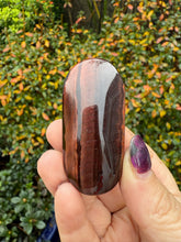 Load image into Gallery viewer, Red Tigers Palmstone
