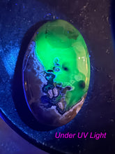 Load image into Gallery viewer, UV Reactive Volcano Agate Palmstone
