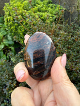 Load image into Gallery viewer, Mahogany Obsidian Palmstone
