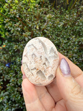 Load image into Gallery viewer, Smoky Quartz Graphic Feldspar Palmstone
