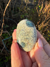 Load image into Gallery viewer, K2 Palmstone
