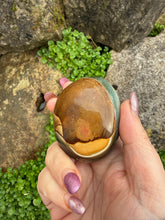 Load image into Gallery viewer, Polychrome Jasper Palmstone
