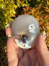 Load image into Gallery viewer, Orca Agate Palmstone
