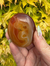 Load image into Gallery viewer, Fingerprint Agate Palmstone
