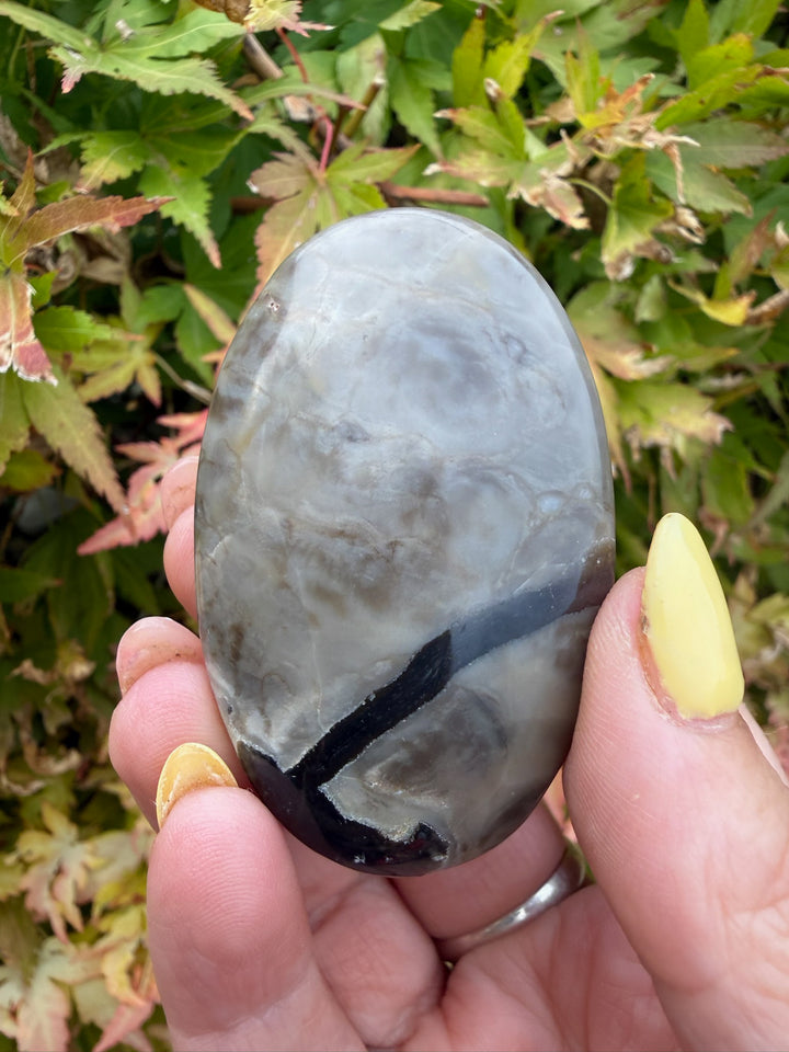 Volcano Agate Palmstone