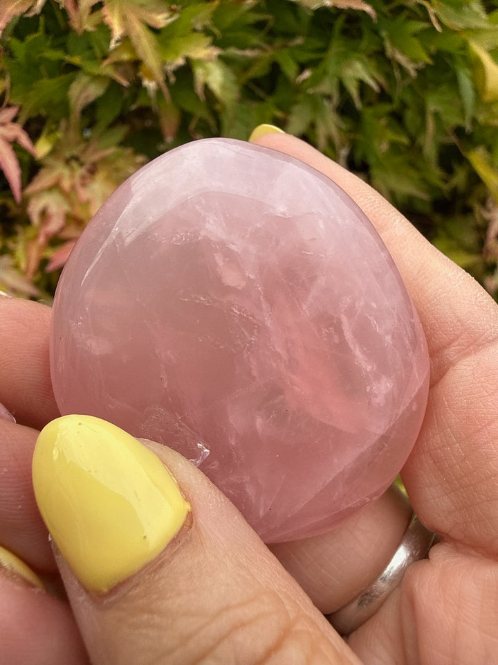 Jelly Rose Quartz Palmstone