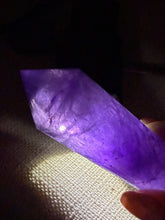 Load image into Gallery viewer, Amethyst Vogel with 24 Facets
