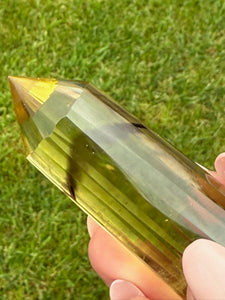 Natural Citrine Vogel with Phantoms and 24 Facets