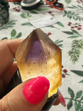 Load image into Gallery viewer, Natural Dreamcoat Lemurian Quartz Point
