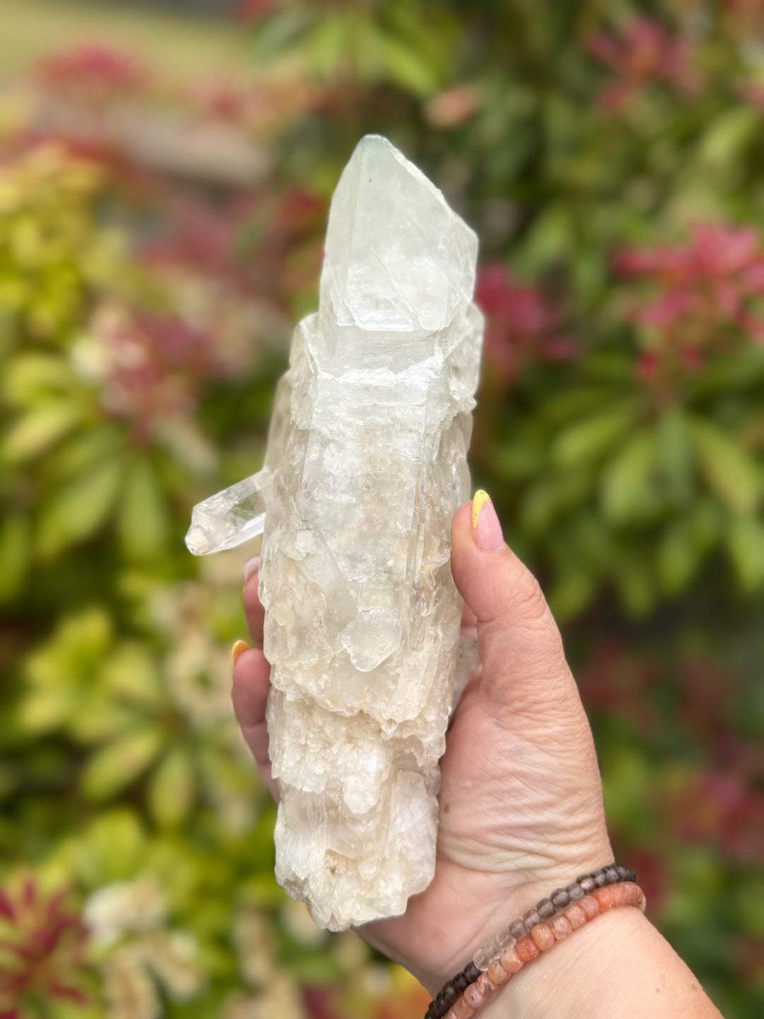 Large Special Quartz with Interupted Growth and Chlorite from Skardu Pakistan