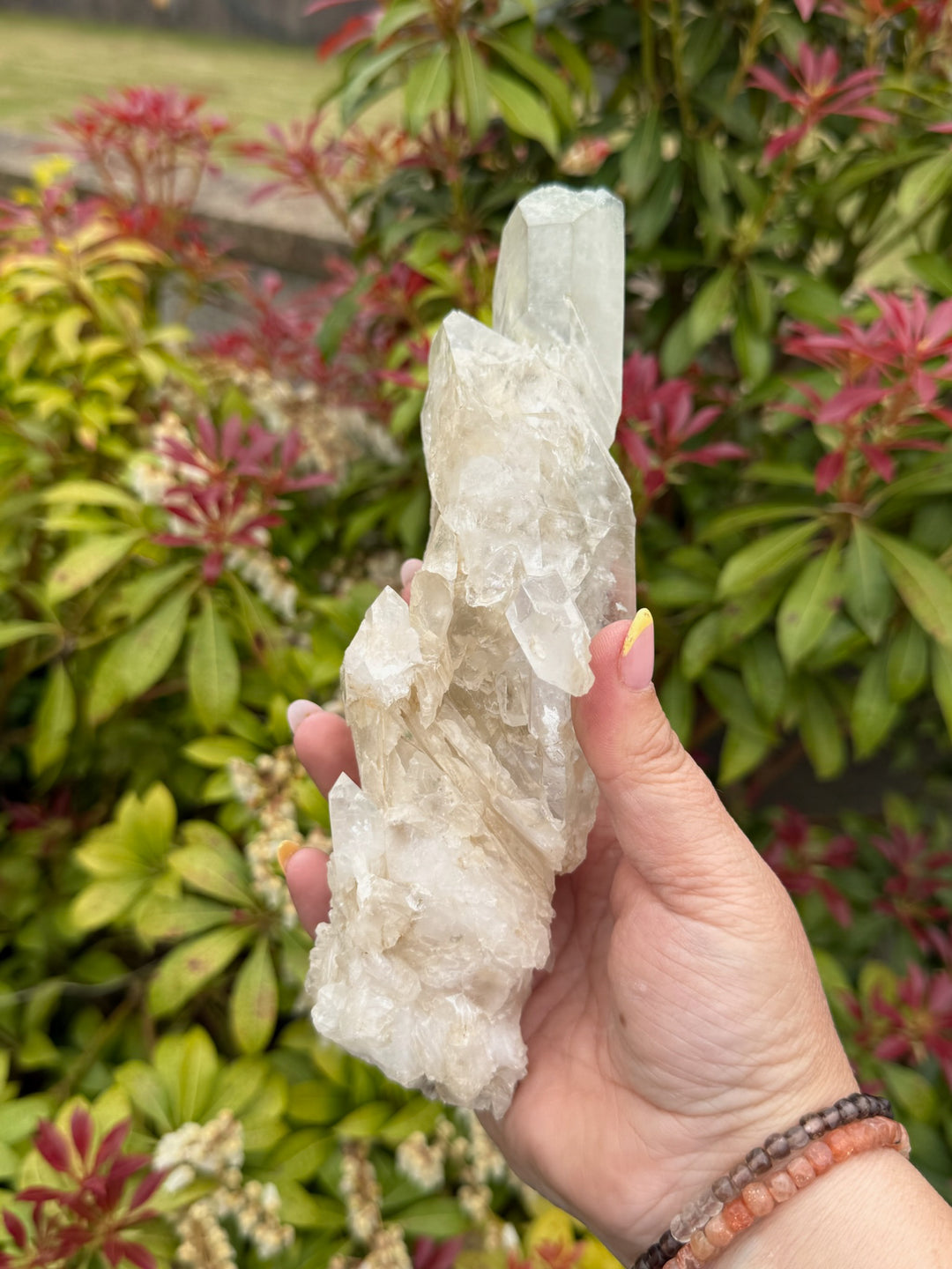 Large Special Quartz with Interupted Growth and Chlorite from Skardu Pakistan