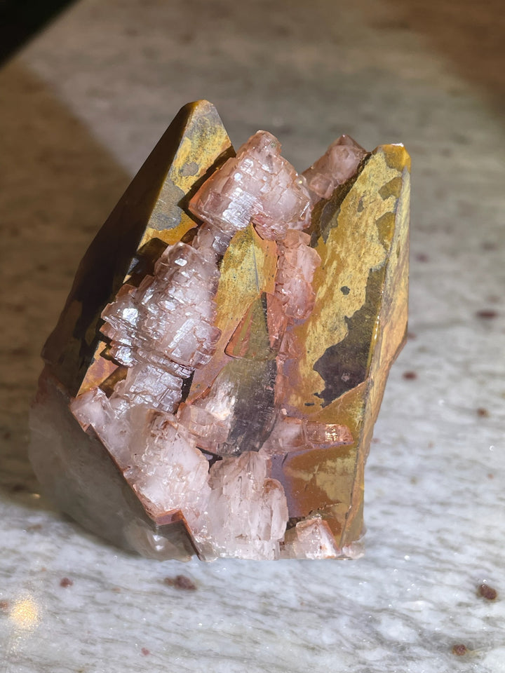 Freestanding Calcite Twin Specimen from Daye Hubei