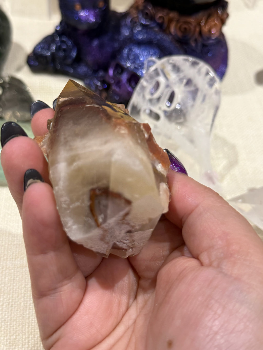 Freestanding Calcite Twin Specimen from Daye Hubei