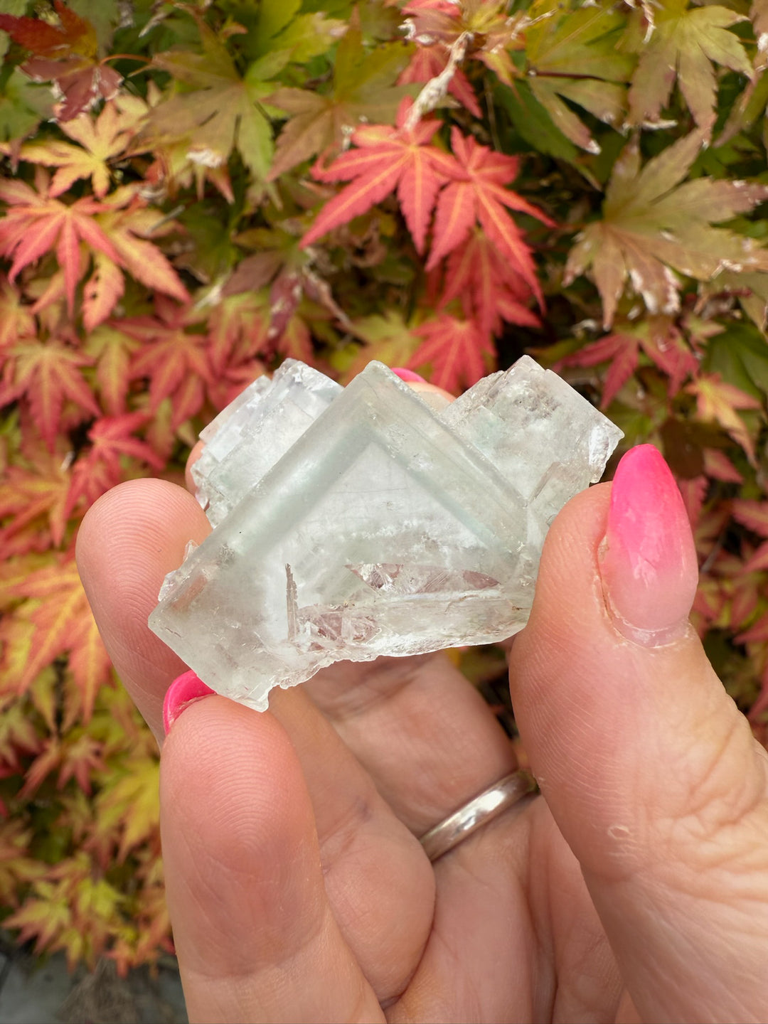 Clear Mint Fluorite with Zoning from Xianghualing