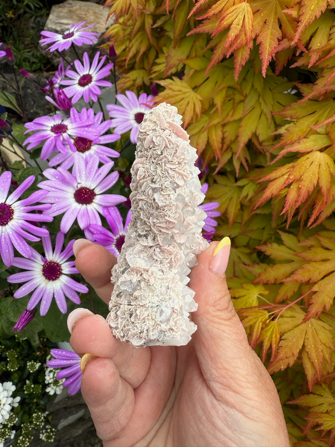 Rhodochrosite on Quartz Stalactite Specimen from Guangxi
