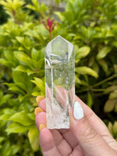 Load image into Gallery viewer, Clear Quartz Point Specimen with Key from Arkansas

