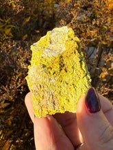 Load image into Gallery viewer, Pyromorphite Specimen from Cumbria UK
