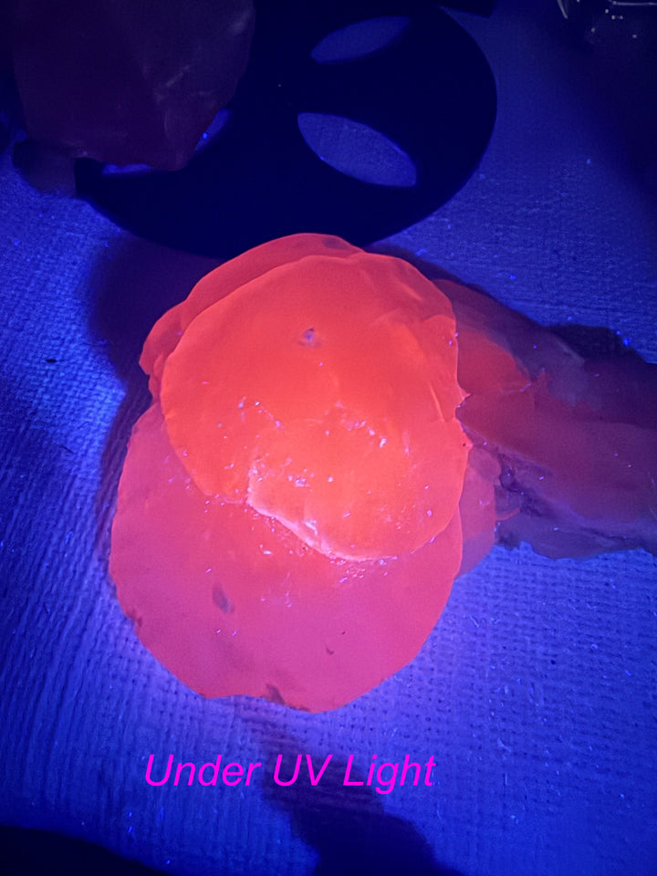 UV Reactive Calcite Specimen from Fujian