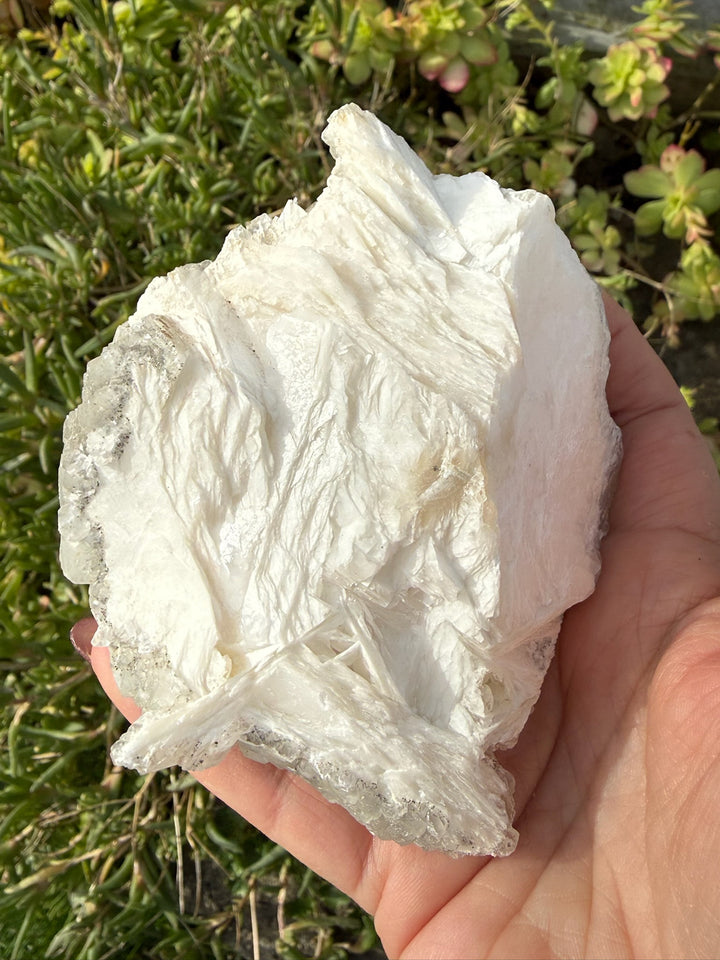 Uv Reactive Calcite Specimen from Zhejang