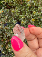 Load image into Gallery viewer, Harlequin Quartz with Lepidochrosite Point
