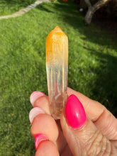Load image into Gallery viewer, Halloysite Mango Quartz from Columbia Specimen
